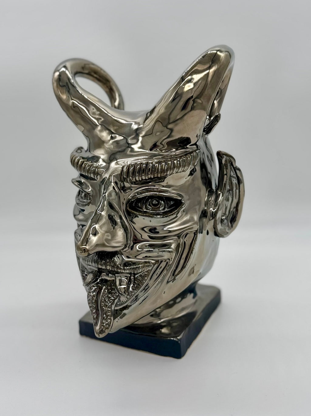 Carlos Sanchez, El diablo de plata, 2025