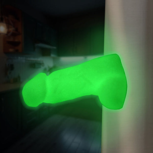 Glow-in-the-Dark Magnetic Snap-On Peckers  4 Pack by Big Ballers