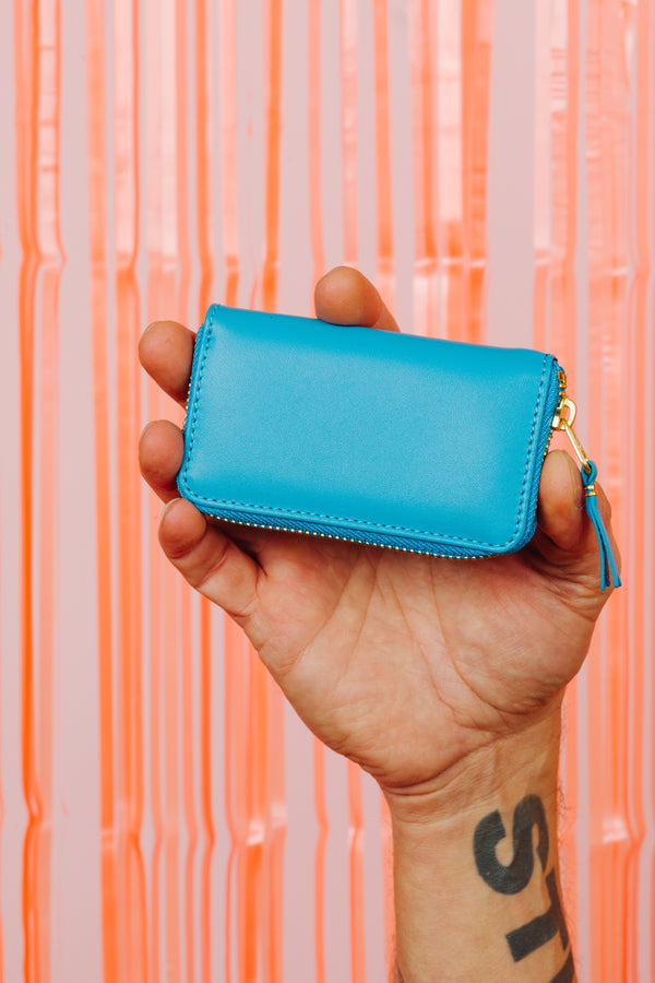 COMME DES GARÇONS CLASSIC POUCH BLUE