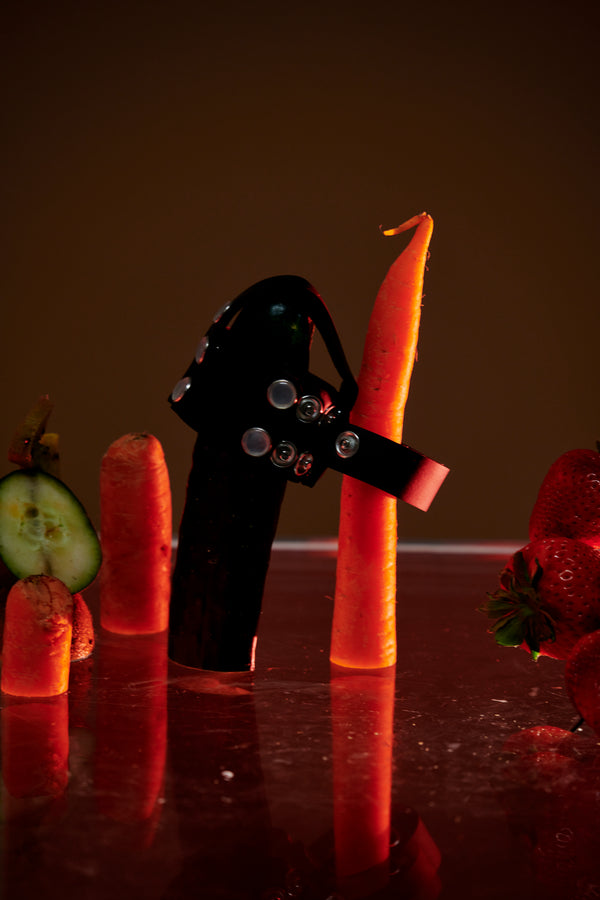 Deluxe Neoprene Vault Ball Stretcher + Cock Ring